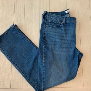 Lucky Brand Sweet Straight Mid-Rise Jeans - Size 34